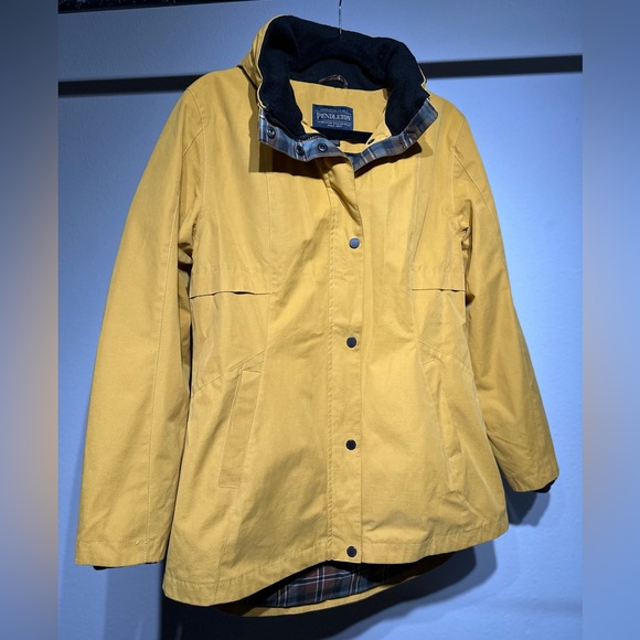 Pendleton Rain Jacket - Picture 1 of 6